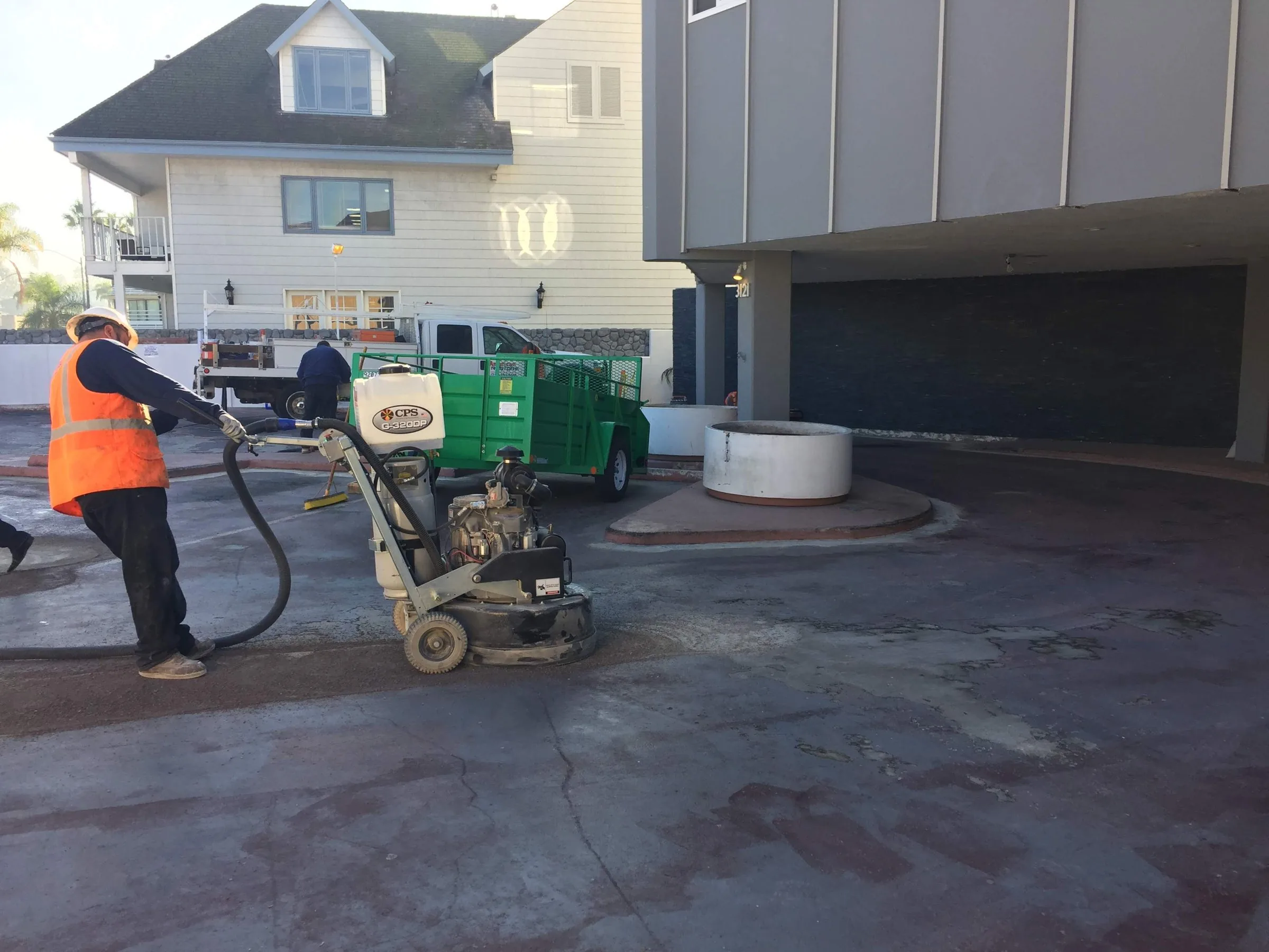 Microtopping and slope resurfacing