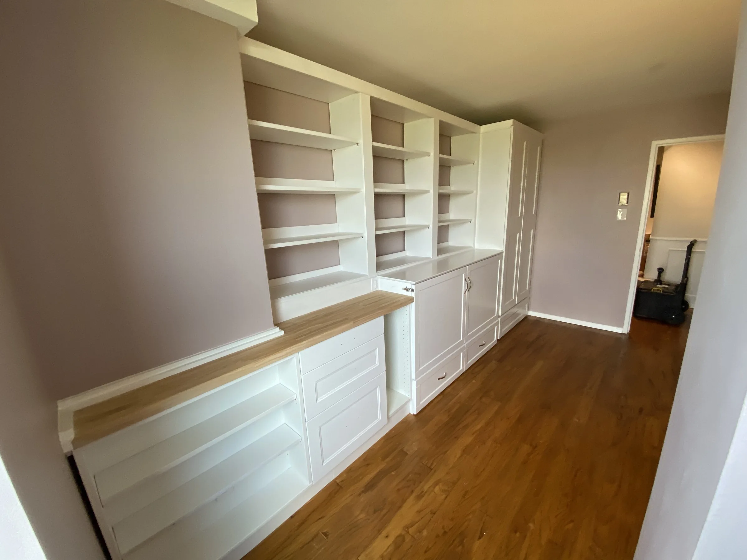 Murphy bed and office